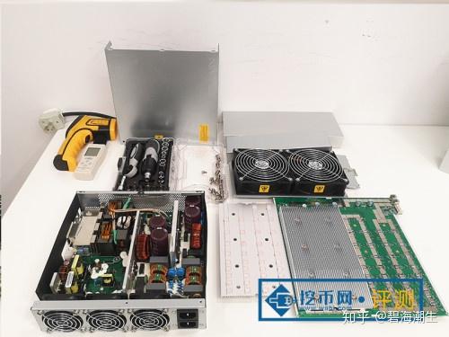 蚂蚁s19-95t 开机调试蚂蚁矿机出厂不配置电源线,需要提前准备两条