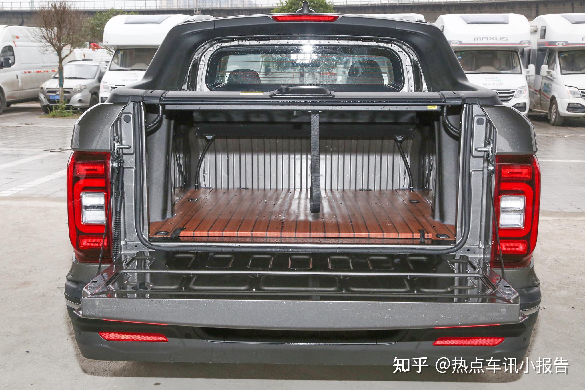 中国最最最奇葩的车型皮卡跨界suv吉利远程fx