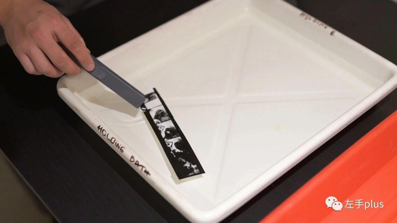 揭秘胶卷冲洗照片放大传统黑白暗房工艺原来这么毒18集18年12月更新