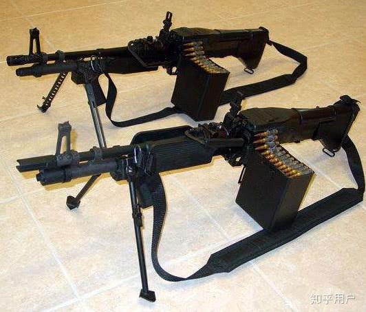 56式和81式轻机枪的供弹具有什么不同