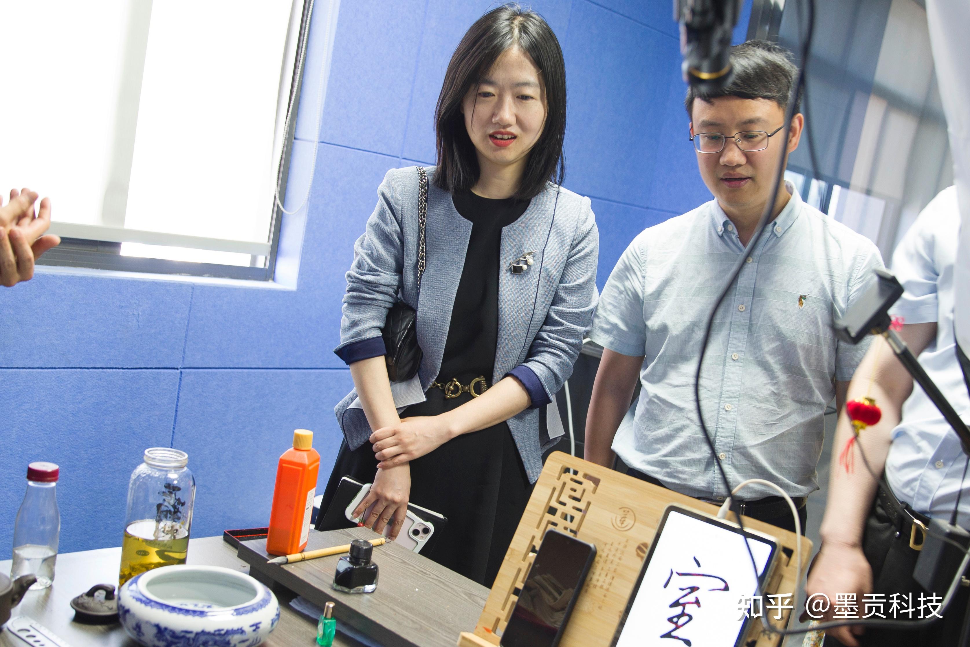 浙师大非洲中文教育基地与墨贡科技携手 共推书法艺术国际交流 - 知乎