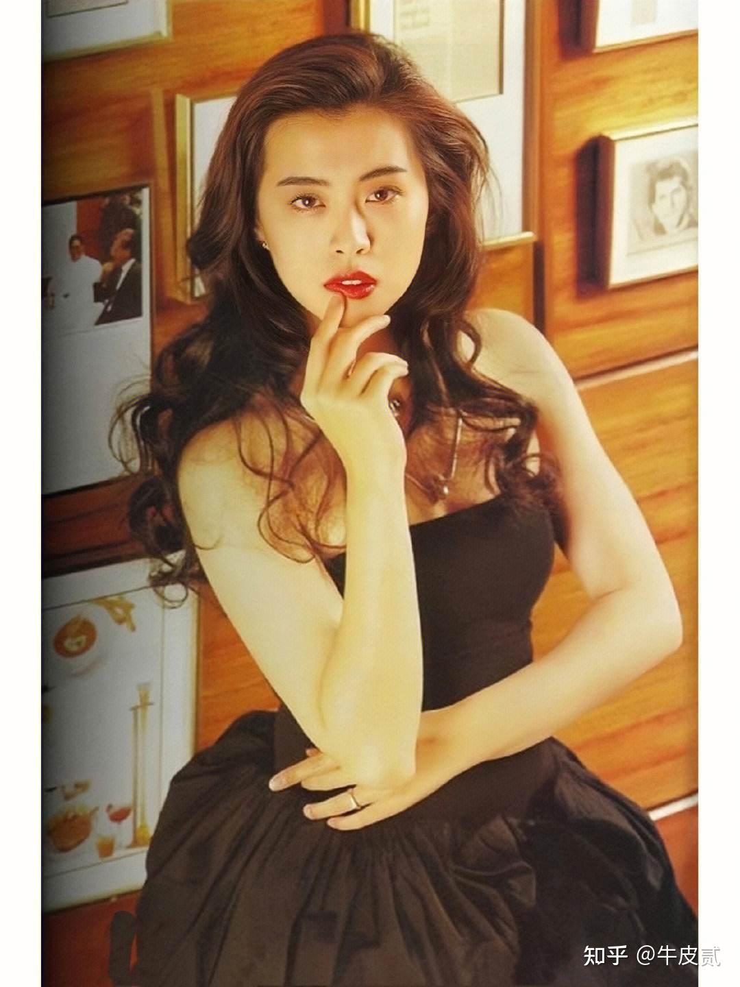 刘亦菲又胖嘴巴又怪能不能艳压范冰冰看看她俩的合照就有答案了