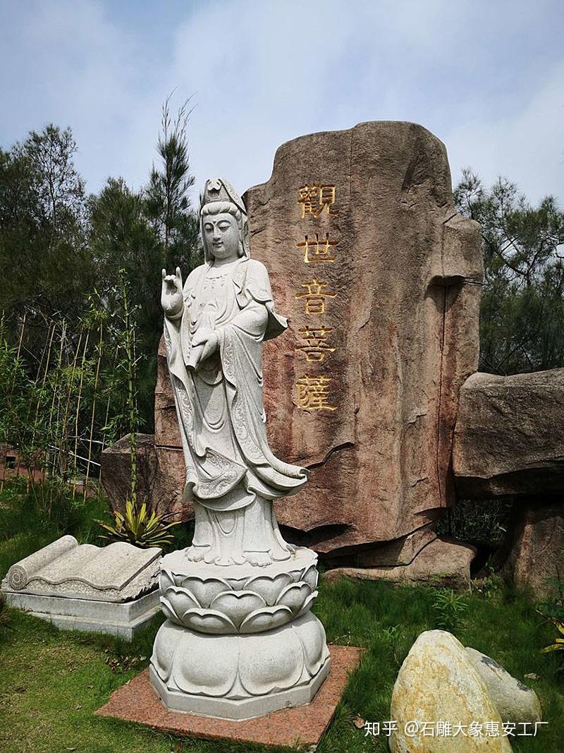 惠安净峰寺里的石雕文化丰富多彩