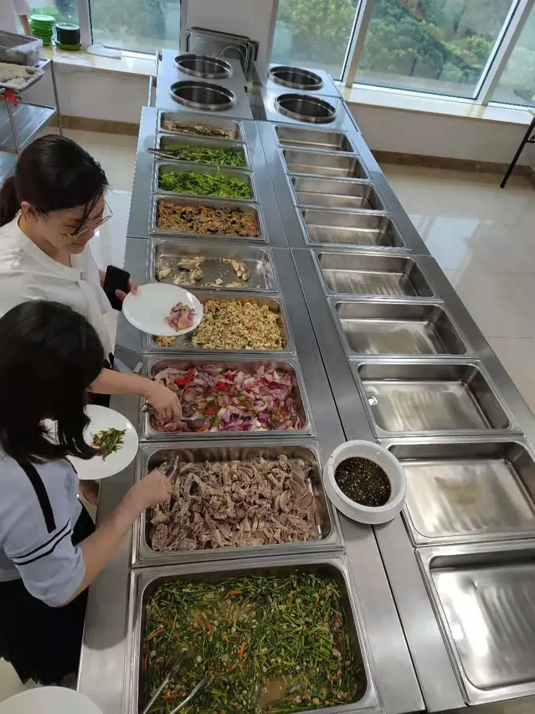 时代顾邦中国人民银行的食堂长啥样