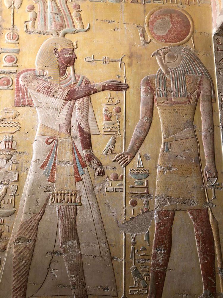 埃及-帝王谷-法老墓(麦伦普塔赫(merenptah)墓 kv8)彩绘壁画:他是继任