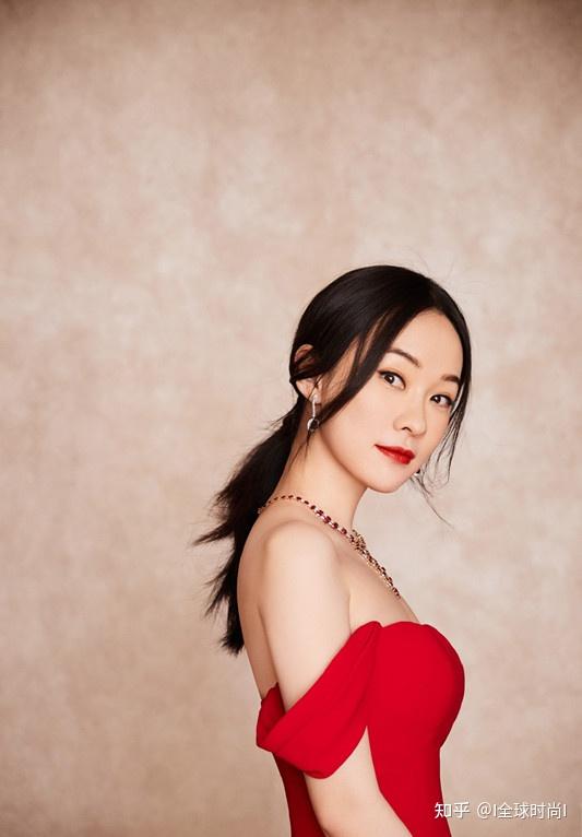 吴宗宪和爱女走红毯秒变宠女狂魔吴姗儒穿红裙高贵迷人