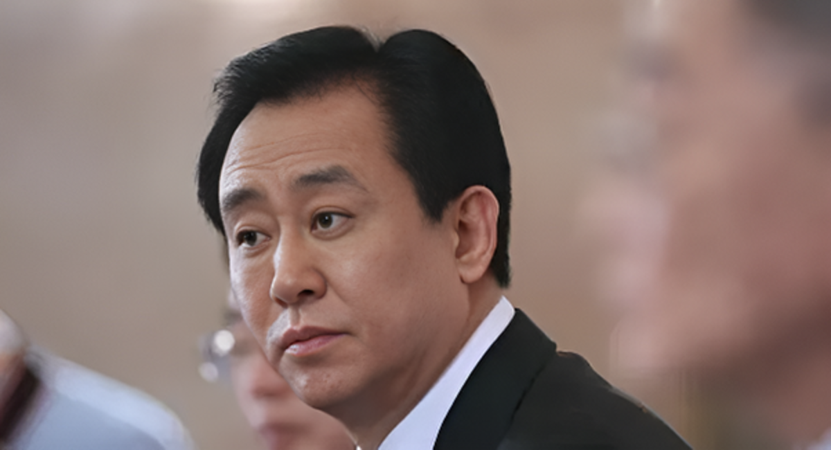 【恒大创始人许家印因53亿元违约在香港面临诉讼】中国恒大日前易资