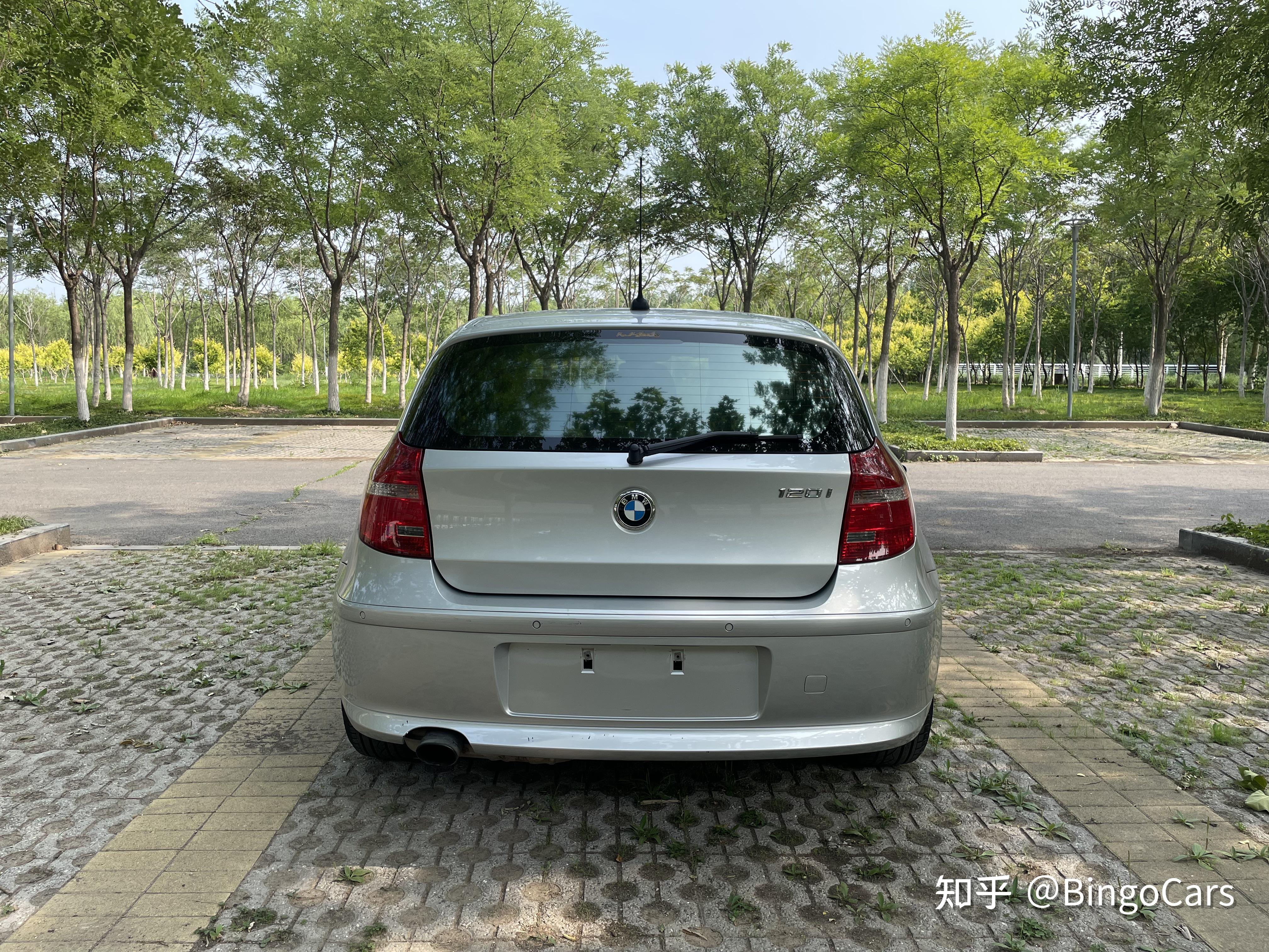 宝马120i-e87 - 知乎