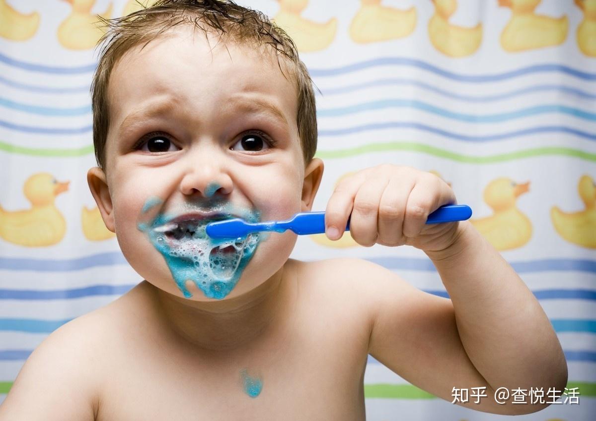 【刷博士】不同年龄阶段的宝宝刷牙方法及牙刷怎么选择？ - 知乎