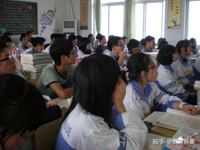 怎么样才能考上重点大学 v2-58428826045eaf098dcb0e1f6d8c3321_r.jpg