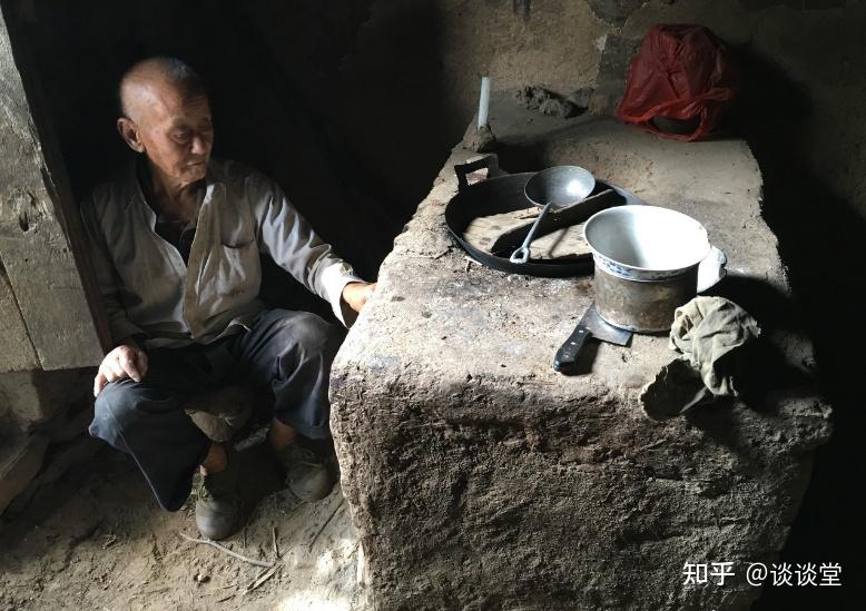 全国农村留守老人达1600万他们的养老难题谁来解决