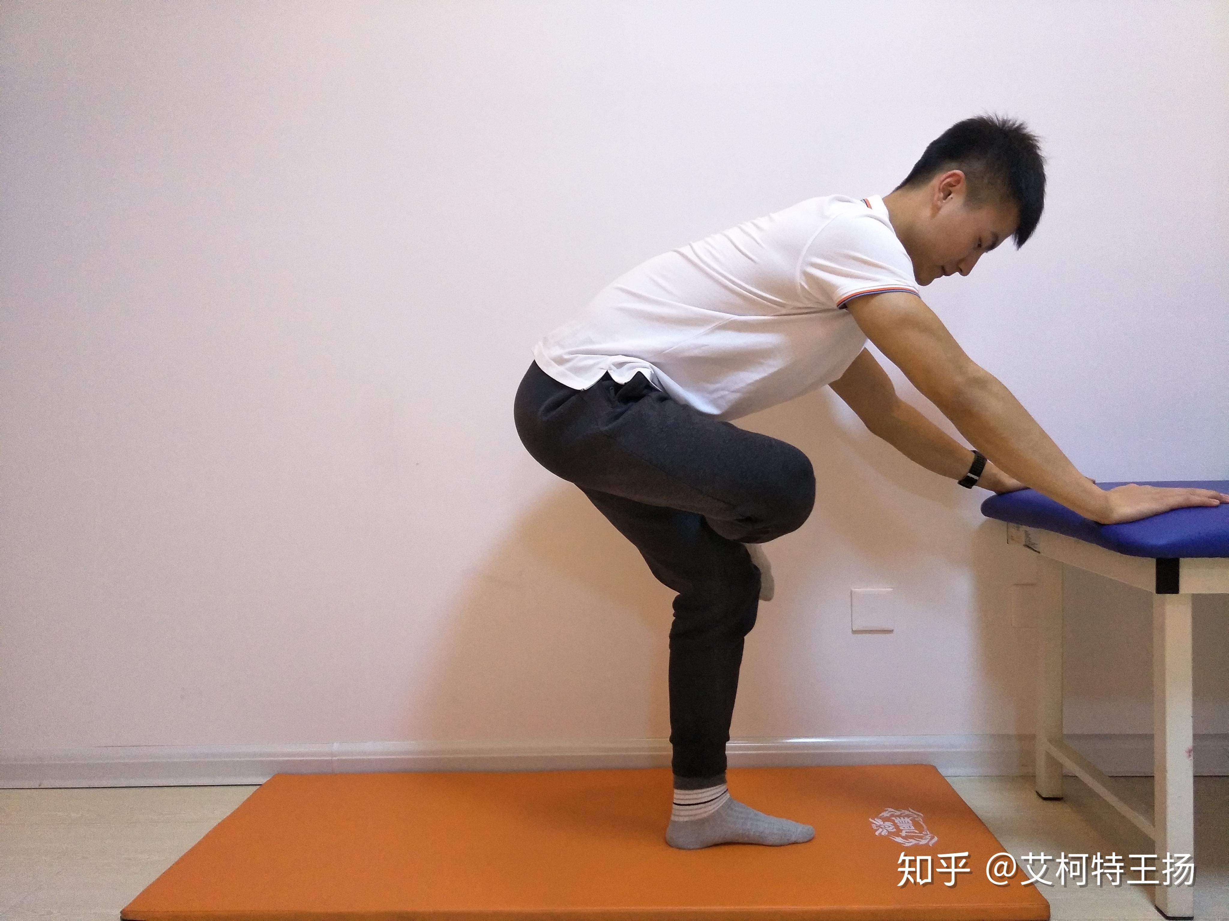 臀肌拉伸3,腘绳肌臀肌训练腘绳肌训练