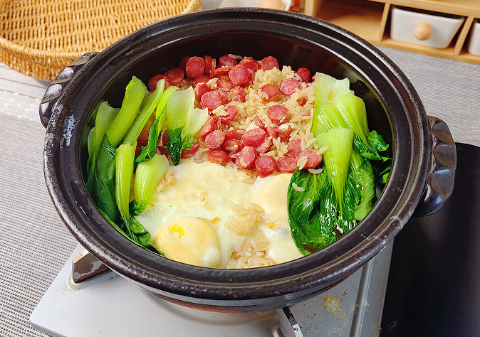 在家就能做超简略的煲仔饭教程