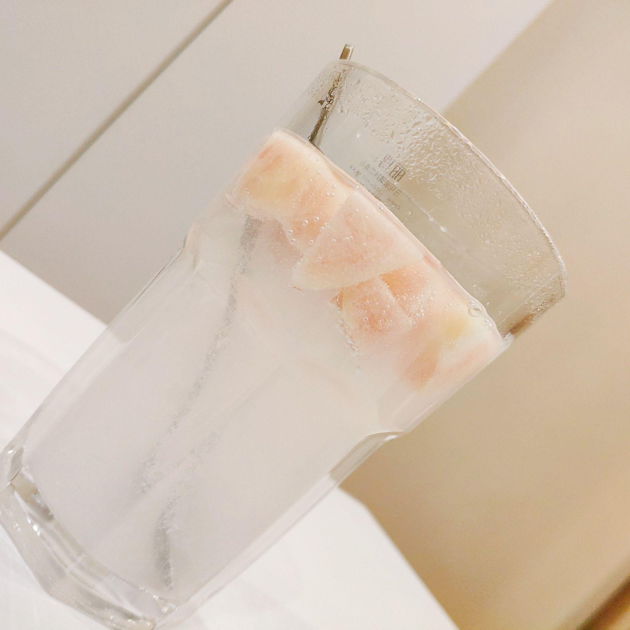 91草莓优格桃桃气泡水99