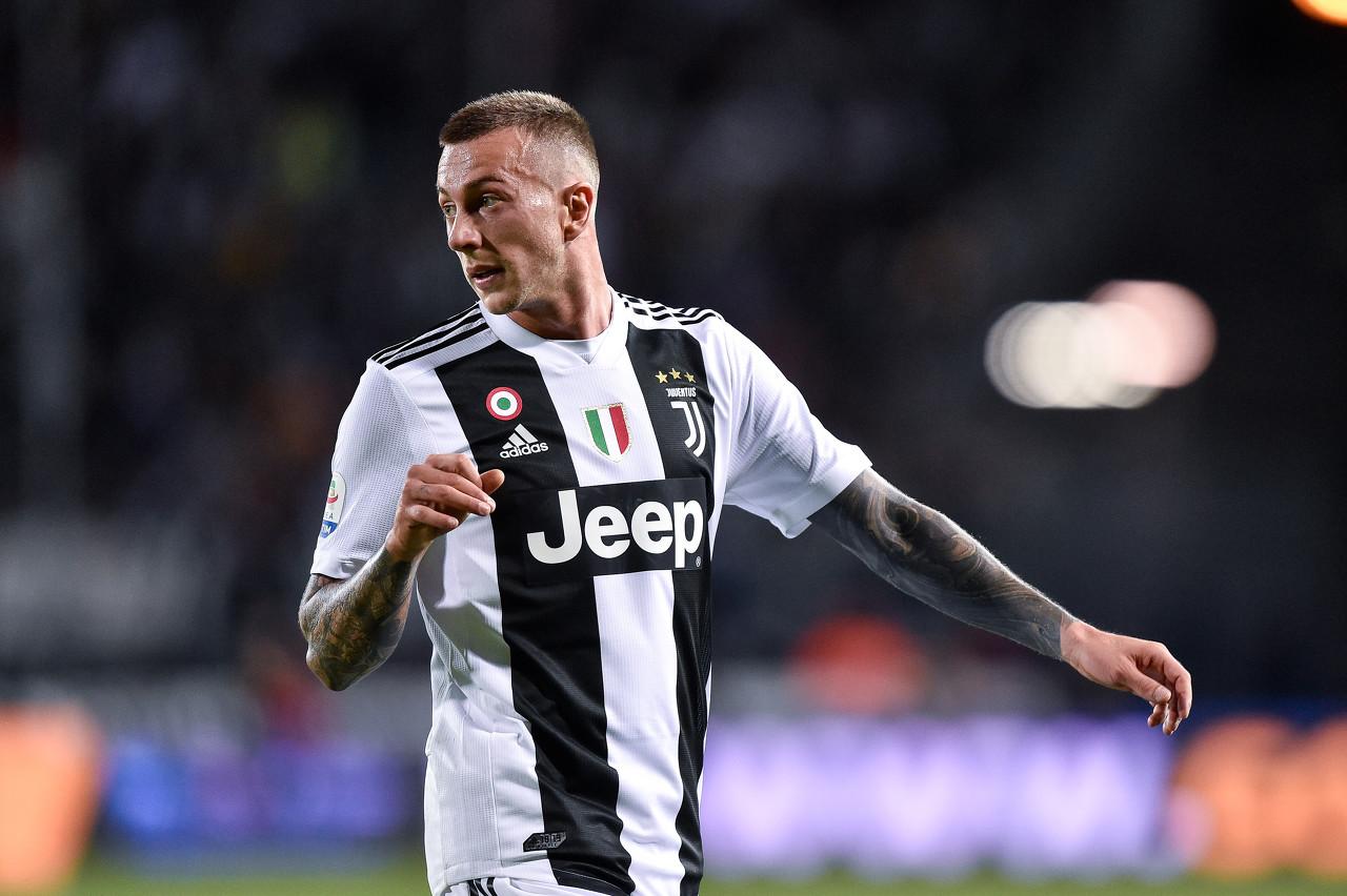 在即将泯然众人时如梦方醒贝纳德斯基撑起尤文进攻半边天