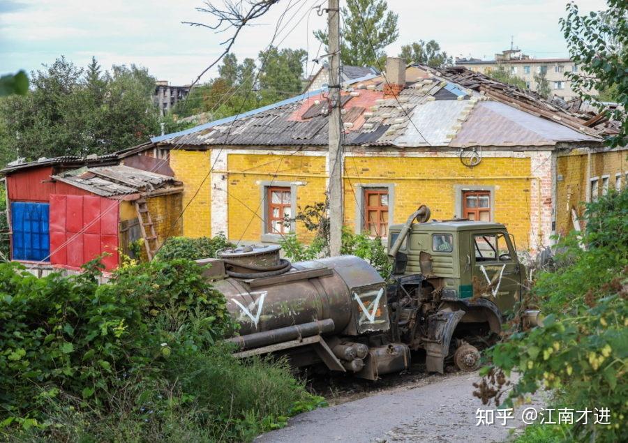 哈尔科夫解放区现状:被毁的桥梁,失踪的邻居和新发现的酷刑室 - 知乎