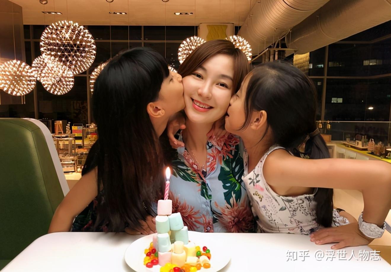 岁这年,找到了自己的真命天子——台湾被称为"皮鞋大亨"的商人刘杰克