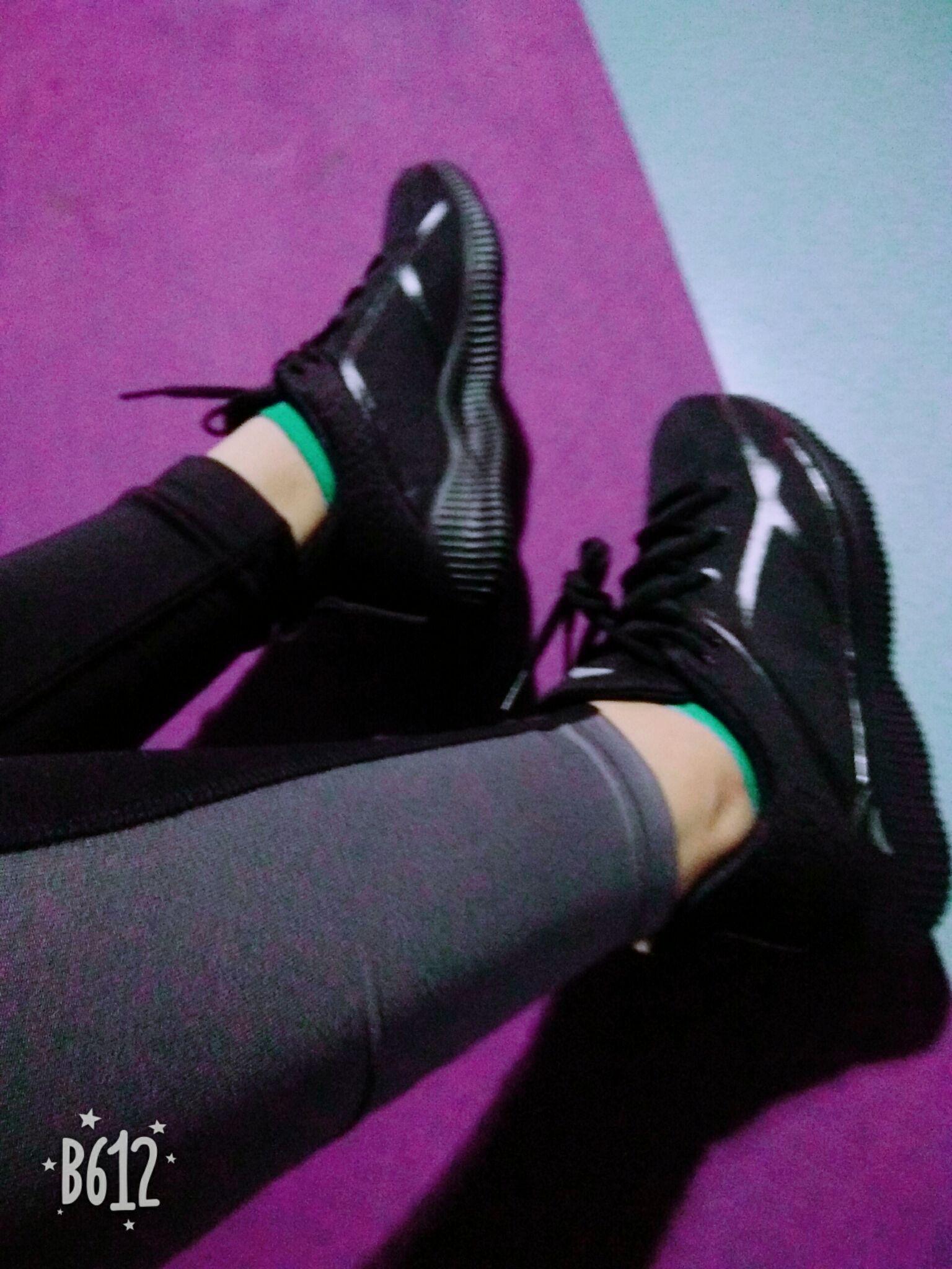 女孩身高太高有时有点自卑咋整?