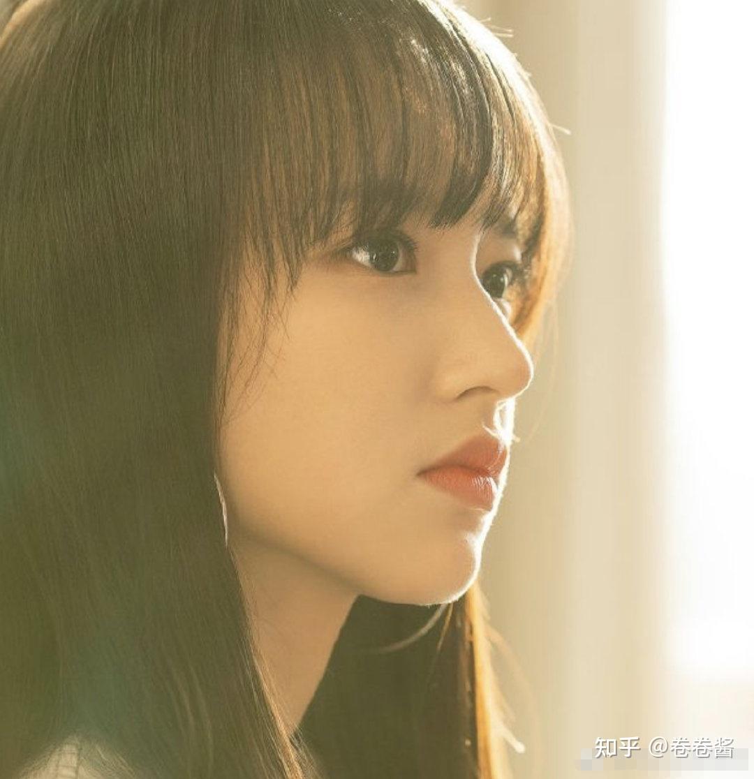 有哪一些别人认为是神颜你却get不到的明星?