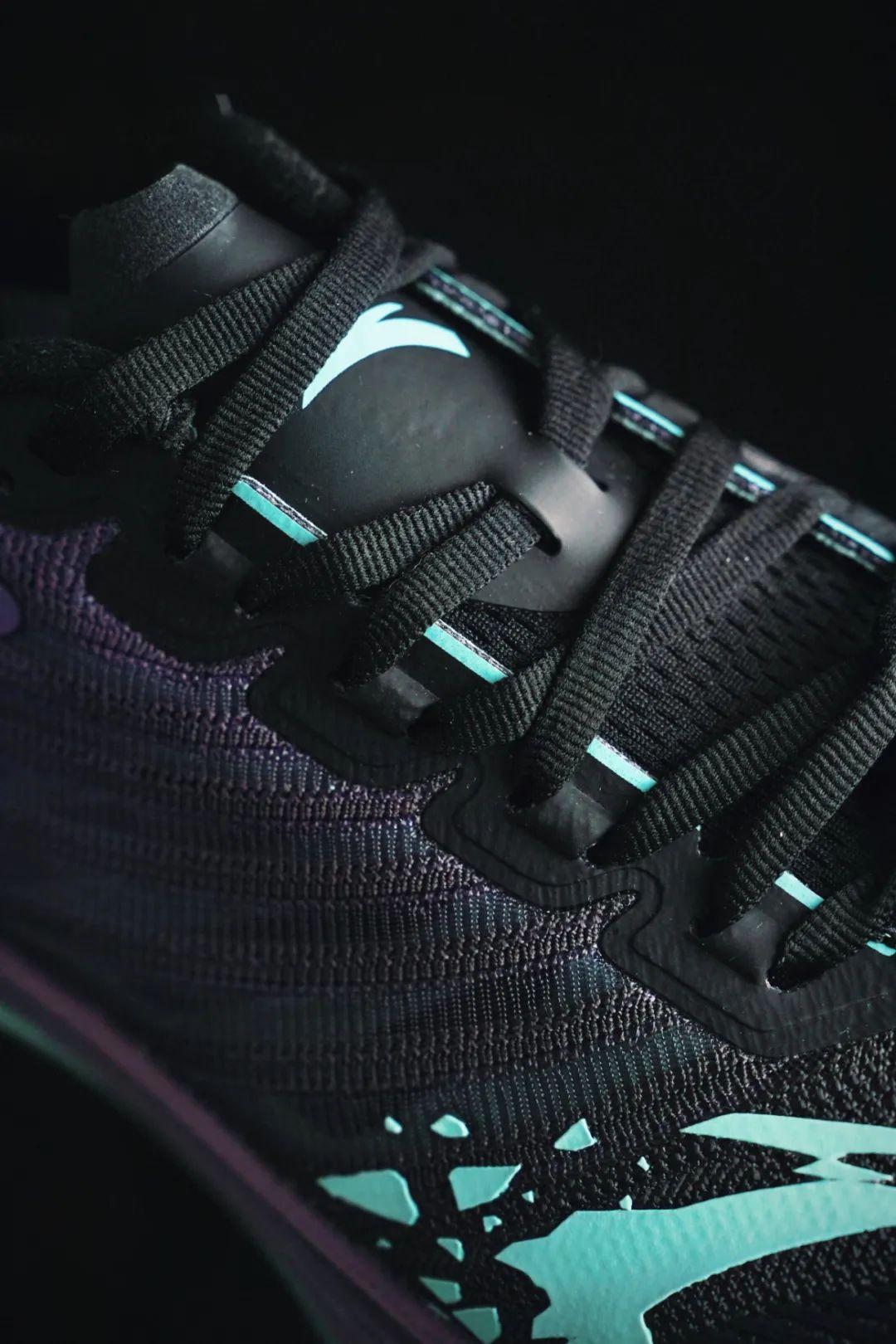 球鞋资讯|欧文一代"少年版"全新配色秒罄,黑武士配色来袭!