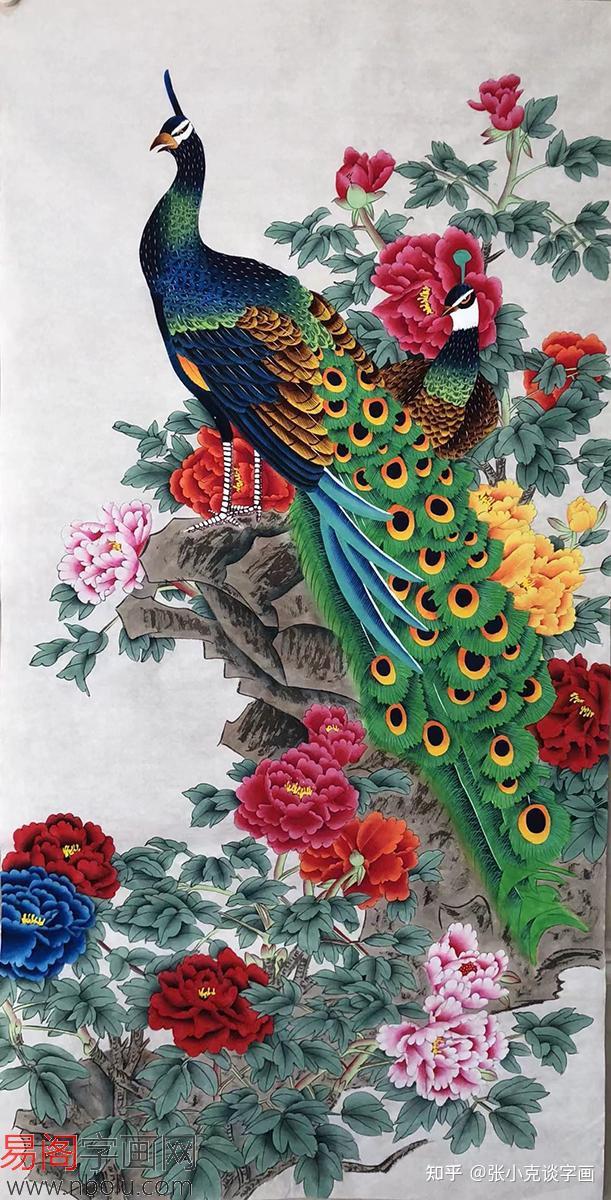 孔雀图作品非常适合挂在家中的玄关,客厅,书房等位置,在寓意财富的