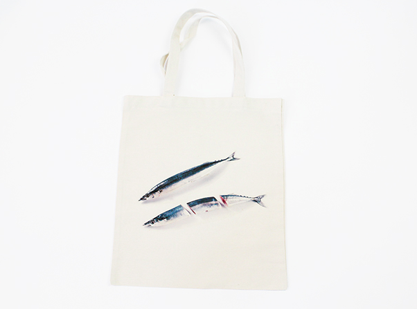 行 丨 拒绝撞包！这 10 家鬼马小众的帆布袋，刷新你对包包设计的三观  第43张