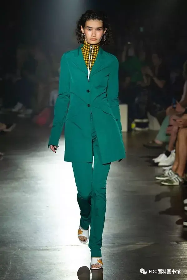 高田贤三自由空间