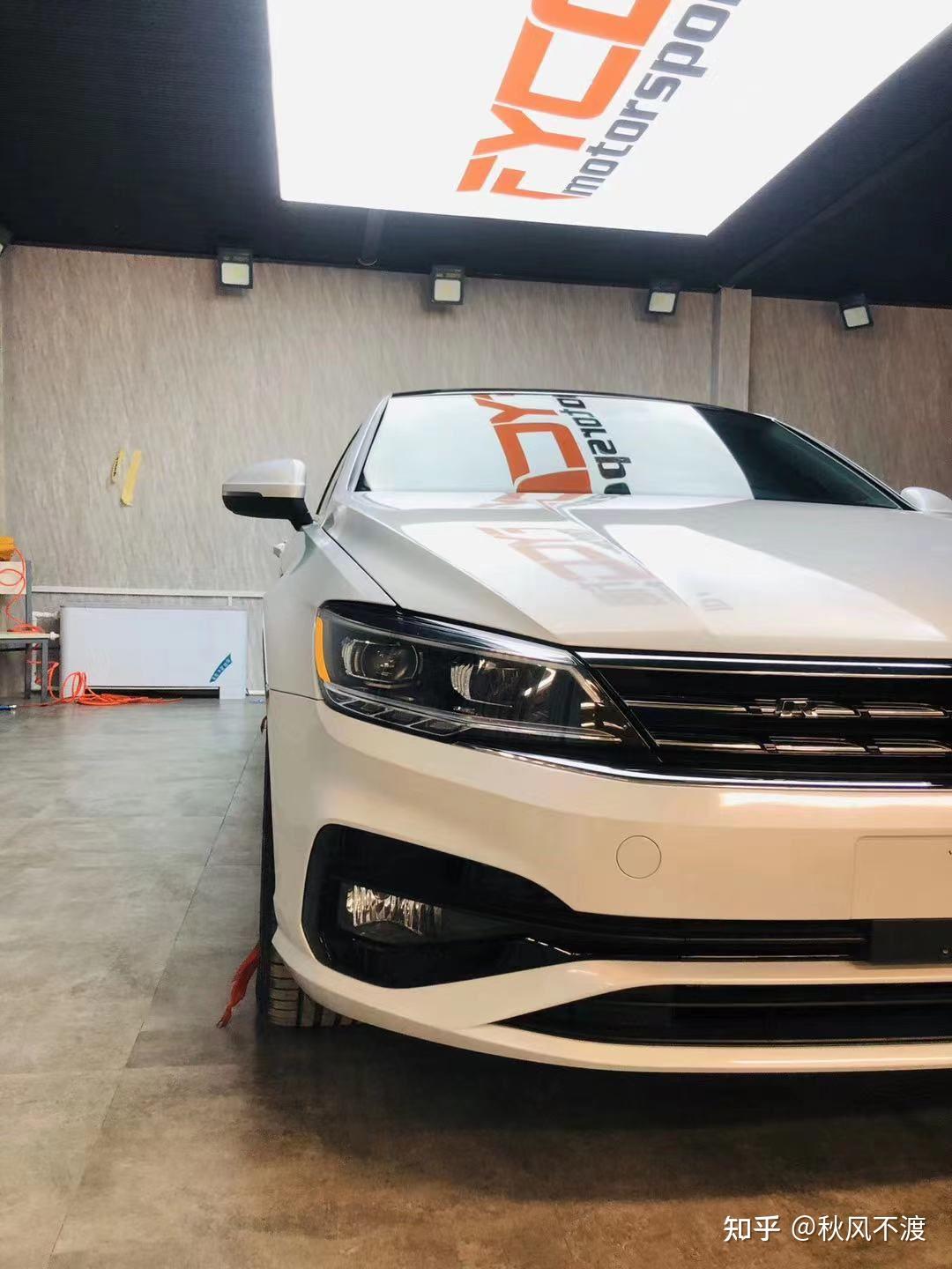 19款凌渡加装改色膜车衣作业