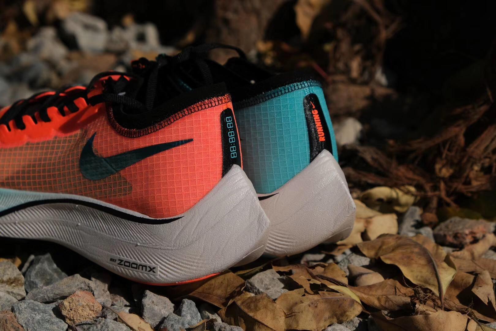 开箱 | nike zoomx vaporfly next%箱根驿传限定版上线!