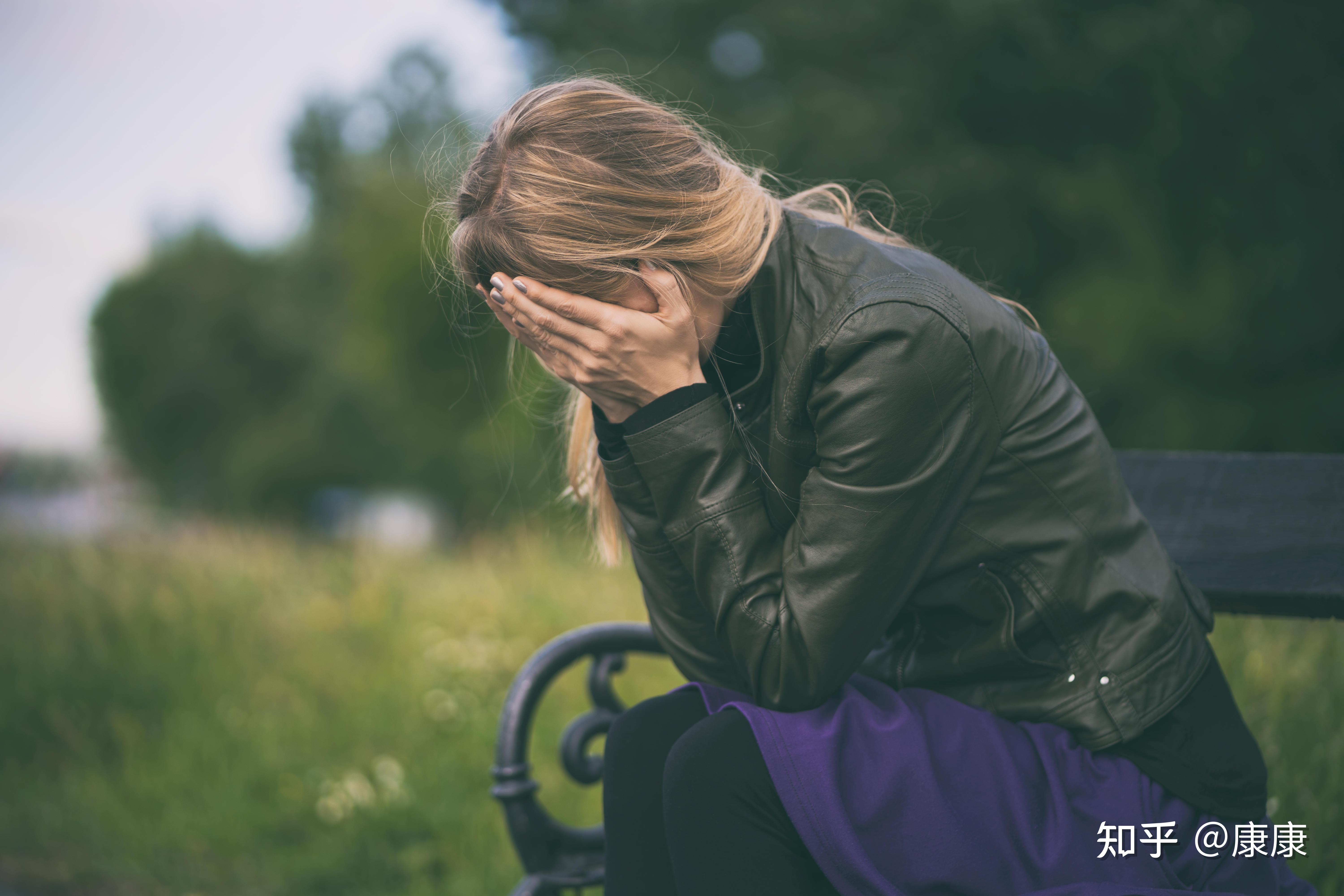 抑郁症患者也可以尝试做到以下几点,让自己更快走出抑郁阴霾.