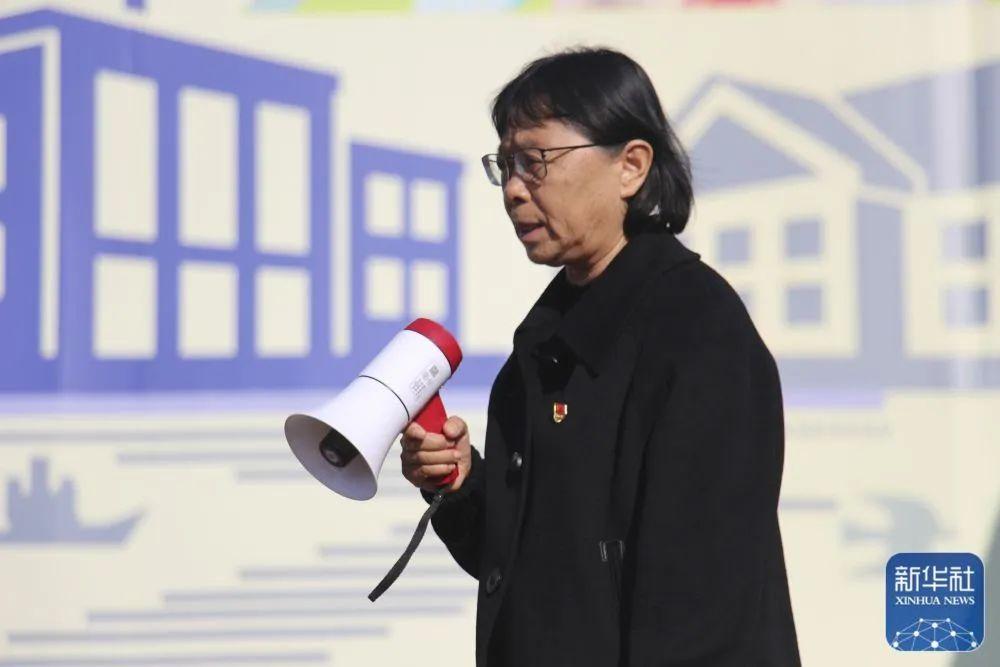 张桂梅校长迎来新学期