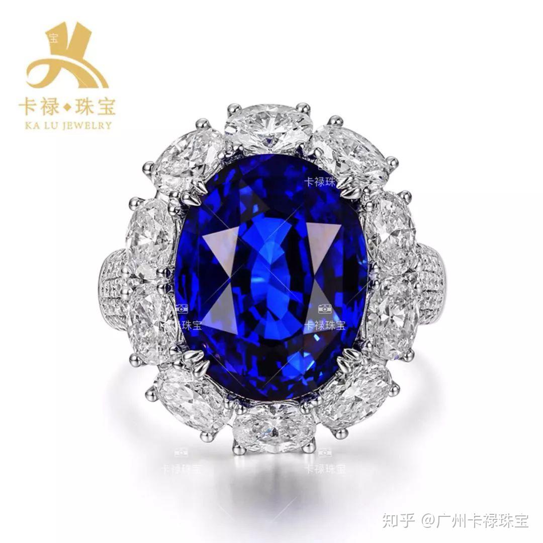 情感见证：Queen Victoria 维多利亚女王的蓝宝石钻石王冠 | iDaily Jewelry · 每日珠宝杂志