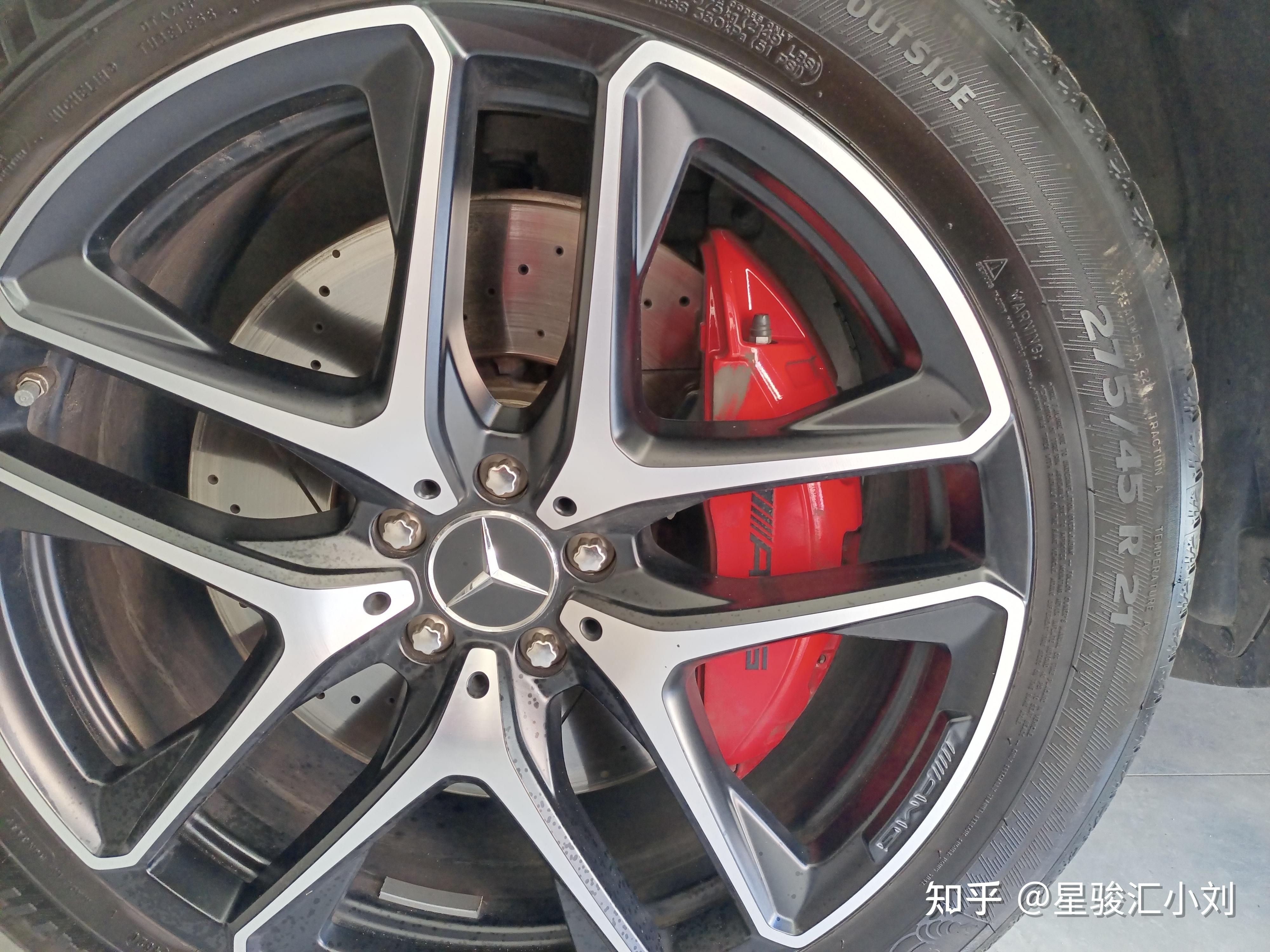 20款奔驰gle450升级碳纤维饰板改amg刹车卡钳案例效果分享