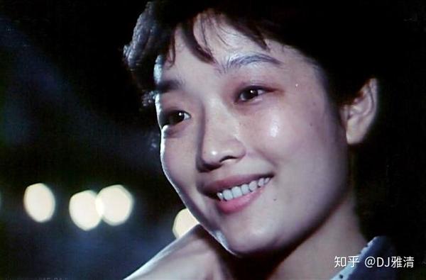 上影厂老戏骨一生演配角 50年代演喜剧走红 妻子也是演员 女儿更有名 - 知乎