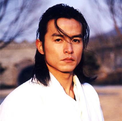 演毕金庸古龙大侠新加坡武侠剧巅峰过后的李铭顺将往何处