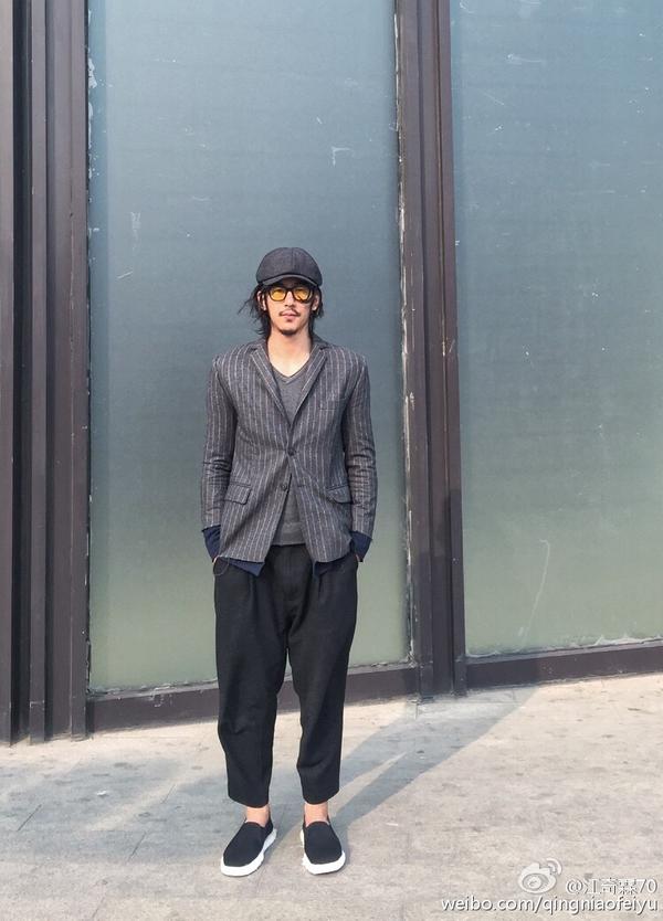 (由于人种的原因,大多数亚洲男生的身材比例并没有欧洲男生看起来那么