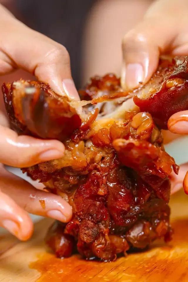 v2-5c32e3881b98d16675fd9ebabb3b701e_1440w.jpg?source=172ae18b