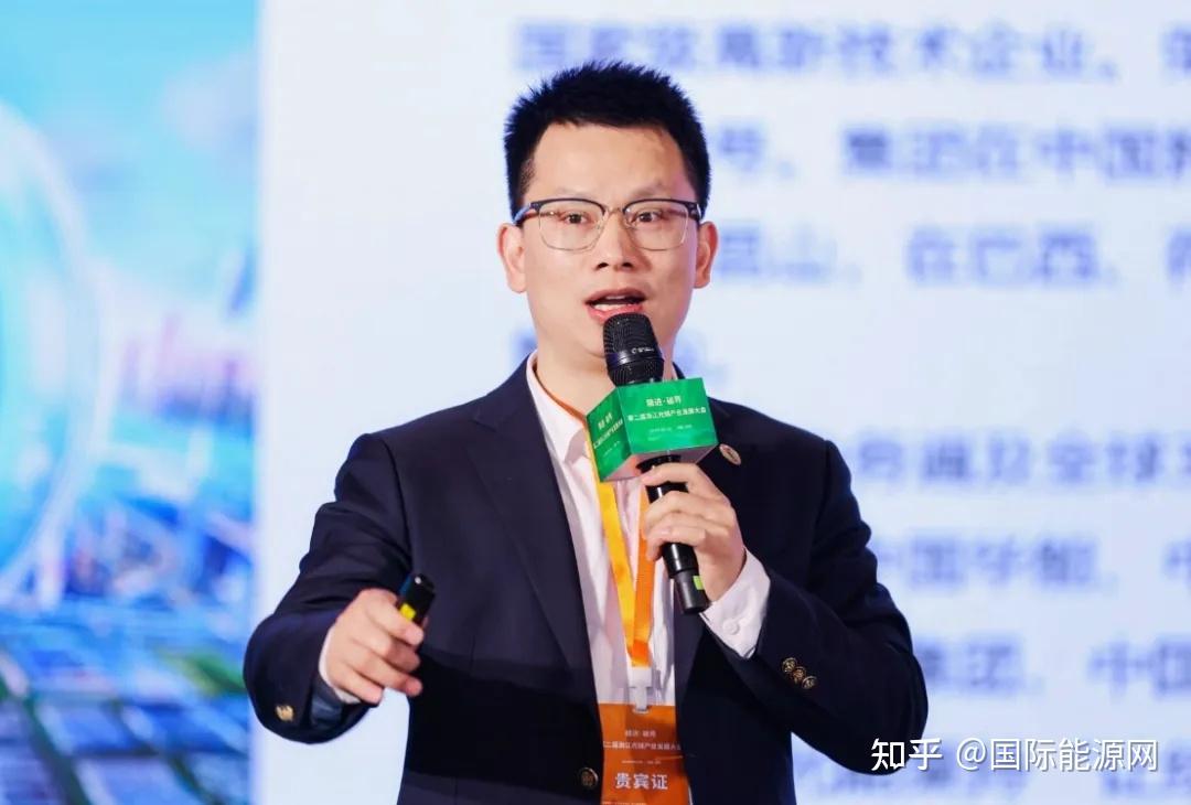 近20万观众在线超500人亲临现场2024第二届浙江光储