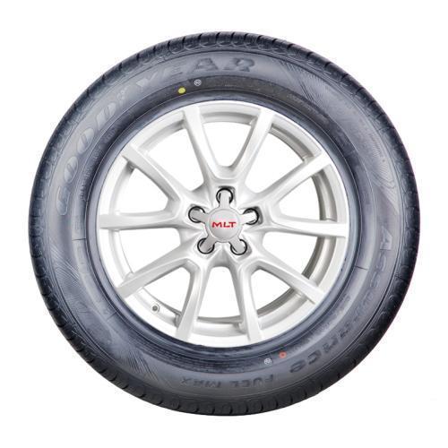 轮胎侧面是整个轮胎最薄的部位,但是在行驶中却是碾压和变行最大的