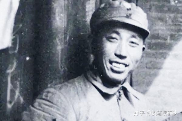 开国上将到地方办事,结果被县长铐住双手,身份揭晓之后县长慌了 - 知乎