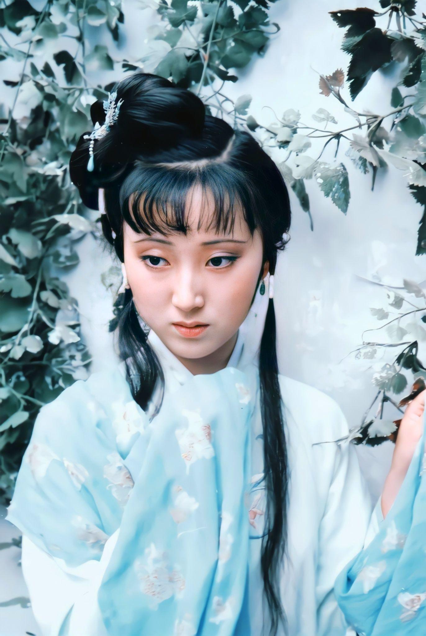 有没有87版林黛玉的高清壁纸可以分享