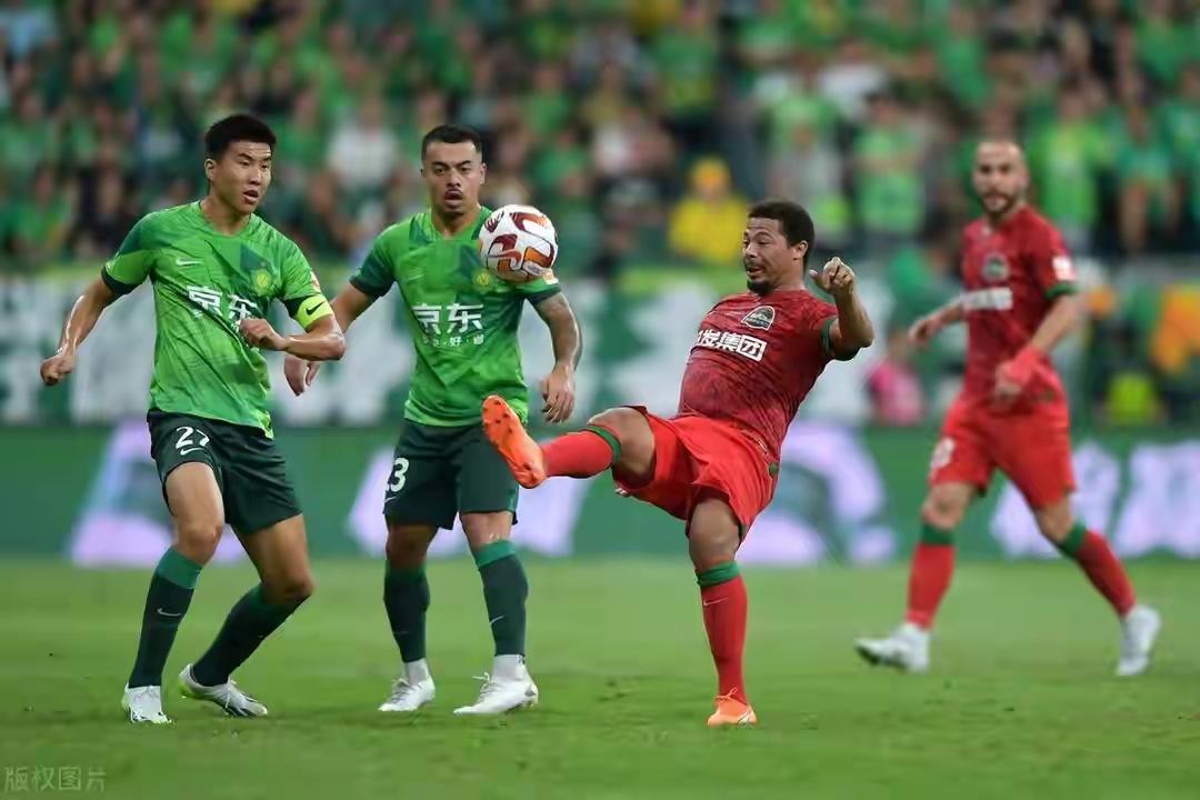 山东泰山击败北京国安,足协杯打进四强,向夺冠目标迈进