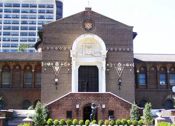 在宾大沃顿商学院 (Wharton School) 就读是怎样