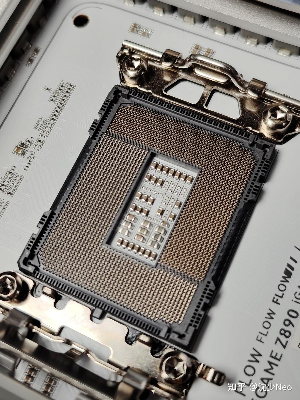 稳健升级，拓展更强 - 七彩虹 iGame Z890 Flow主板首发开箱&解析 - 知乎