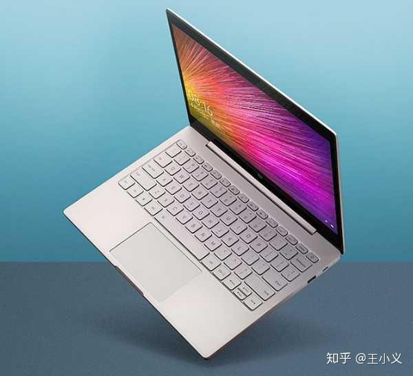 1.红米air厚度在13mm以下,裸机重量1.