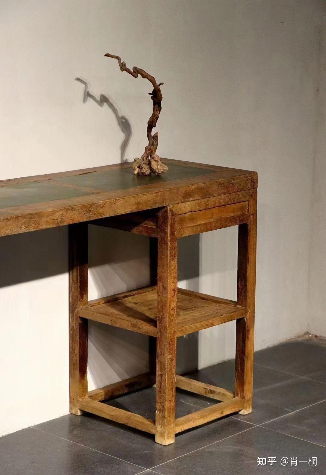【 文人臻器 61 明代榉木石芯板架几案 】