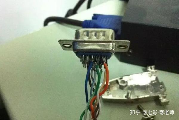 VGA连接线接口定义及引线焊接教程，VGA线不够长时可用网线代替？ - 知乎