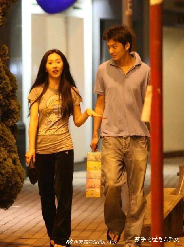 2012年7月,白歆惠也遇到了麻烦,富少李宗瑞下药,迷奸了数十位女星,并