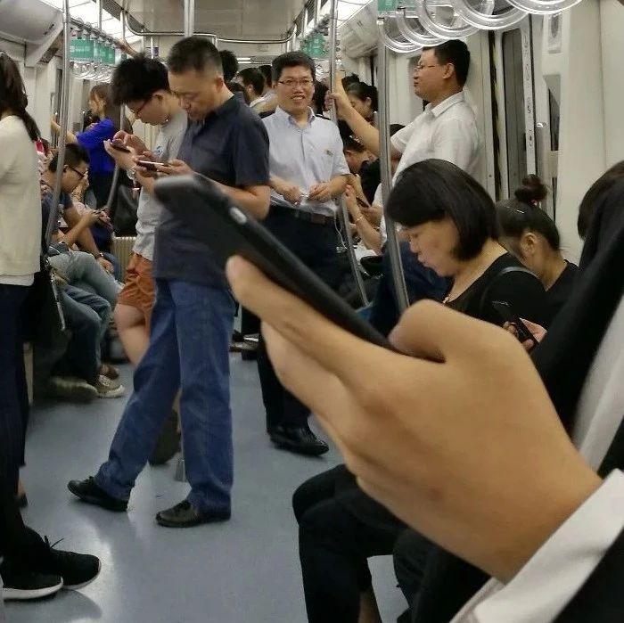 短信发网络手机能收到吗_网络怎么发短信给手机_短信发网络手机怎么发