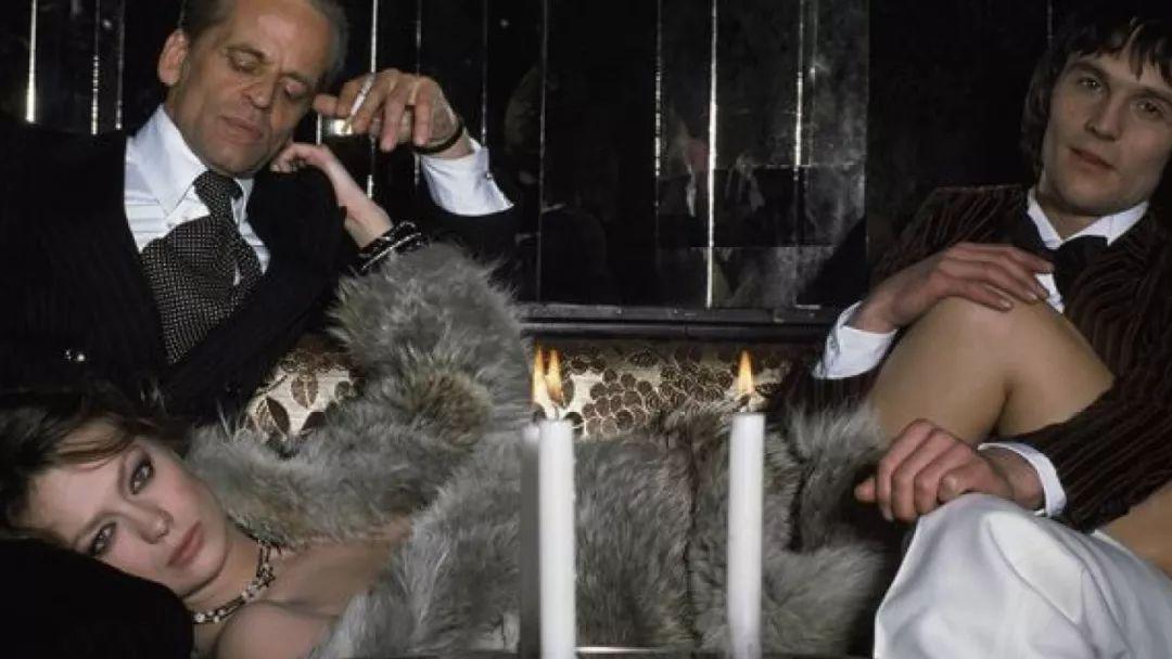 巴黎的王牌妈妈桑一统欧美情色业的天鹅女王madameclaude